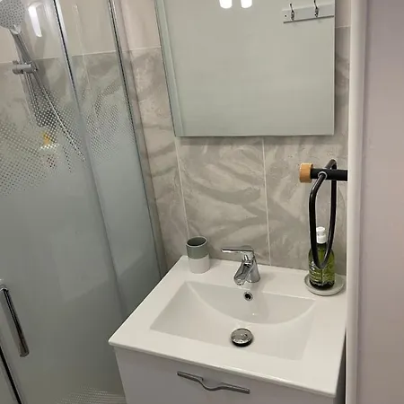 Renove + Loggia 5 Mn Des Thermes / C.ville - La A Jo Apartment