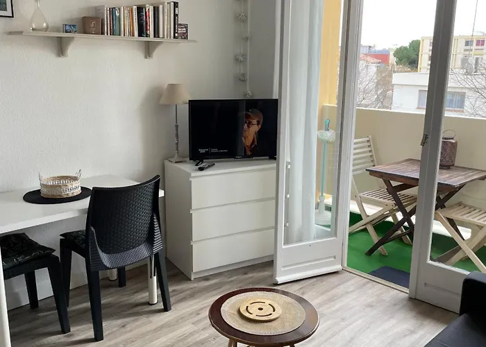 Daire Renove + Loggia 5 Mn Des Thermes / C.ville - La A Jo Balaruc-les-Bains