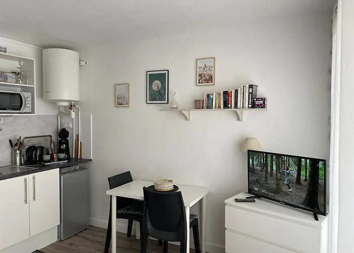 Daire Renove + Loggia 5 Mn Des Thermes / C.ville - La A Jo
